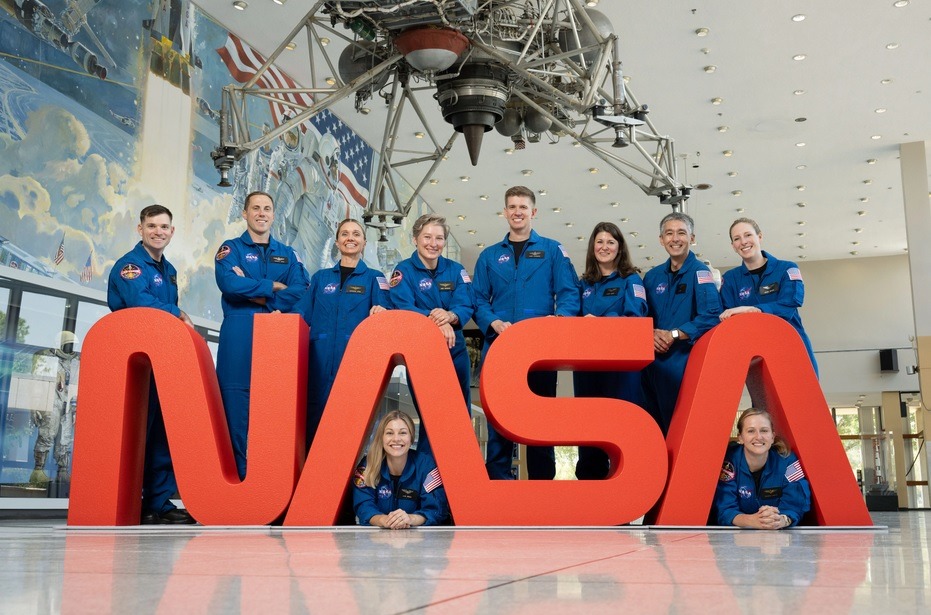 nasa astro nasa astro