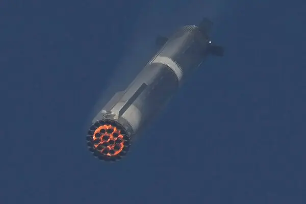 HS starship vtfk articleLarge